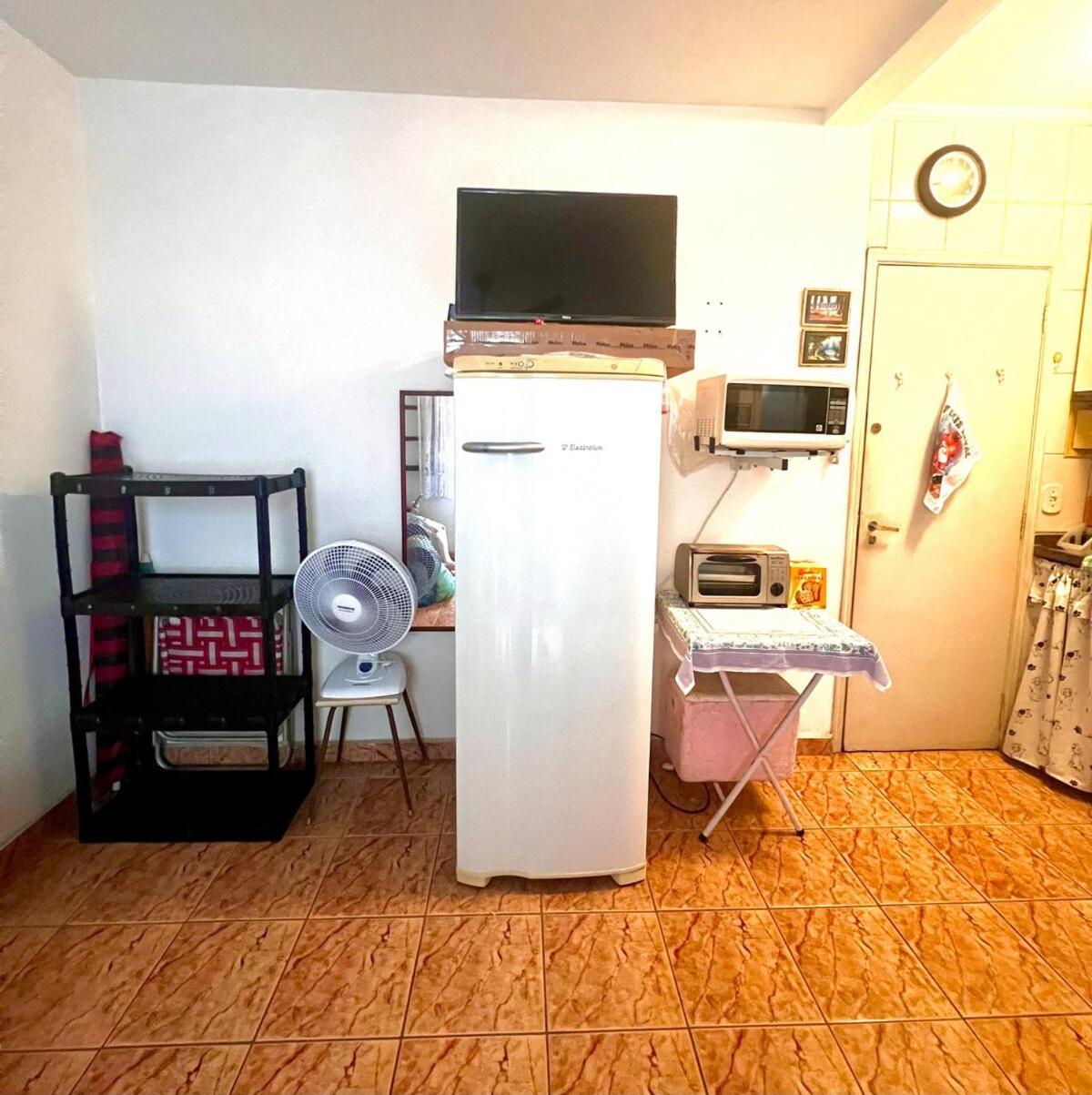 Perola Da Grande Com Cozinha Completa